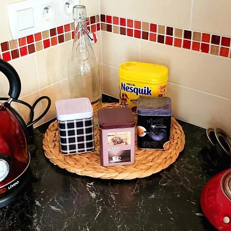 Anna Du Mont-saint-michel