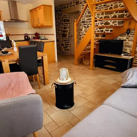 Anna Du Mont-saint-michel Feriehus Pontorson