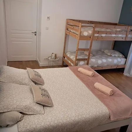 Anna Du Mont-saint-michel *