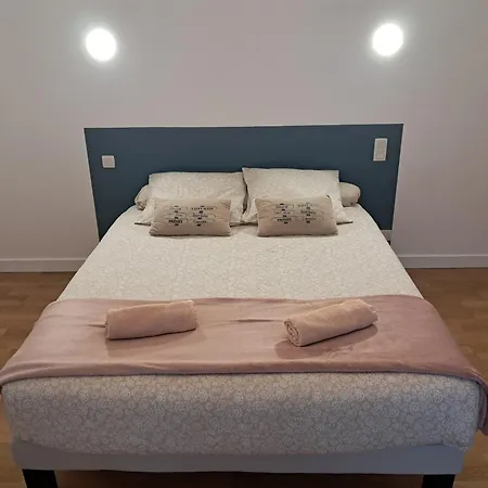 Anna Du Mont-saint-michel *