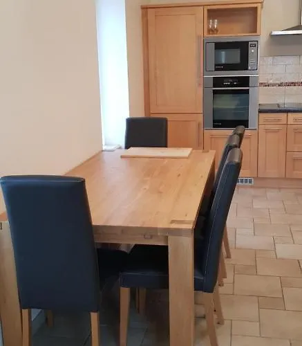 Anna Du Mont-saint-michel *