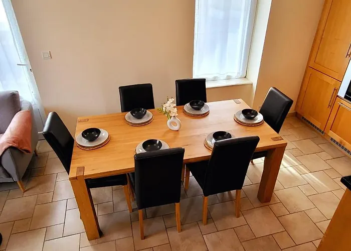 Anna Du Mont-saint-michel *